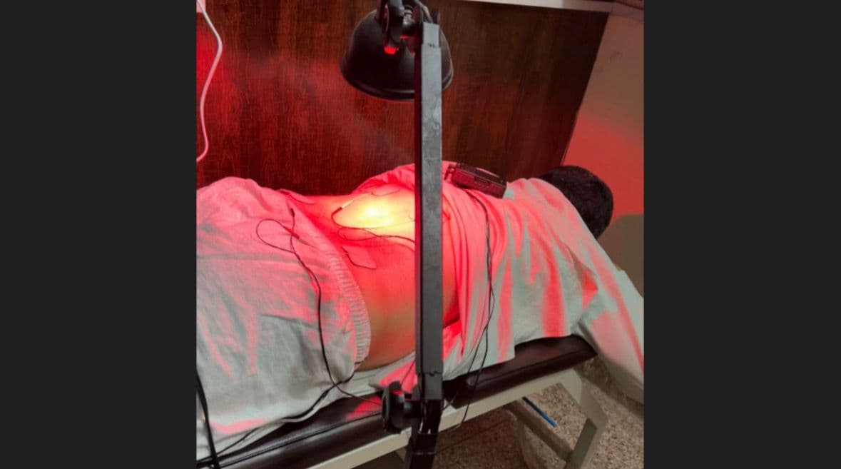 Infrared heat therapy session